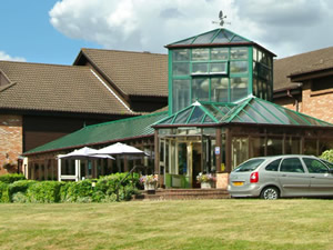 Oak Hotel Hatfield